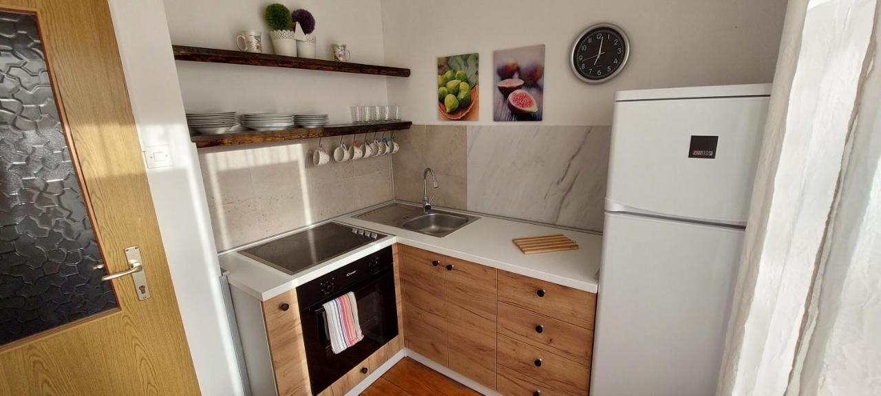 R&E Apartment Split Buitenkant foto